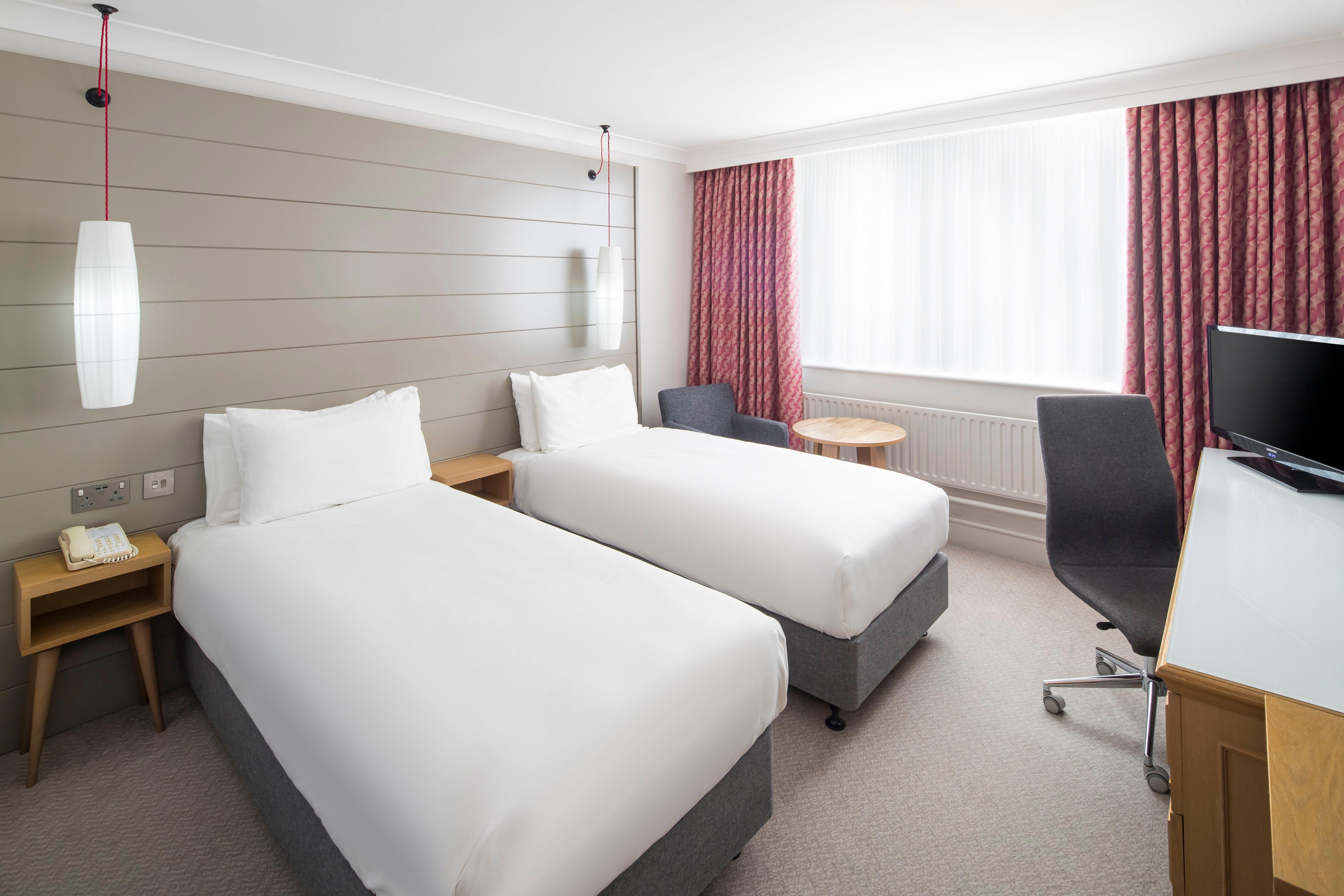 Holiday Inn Peterborough West By Ihg Buitenkant foto