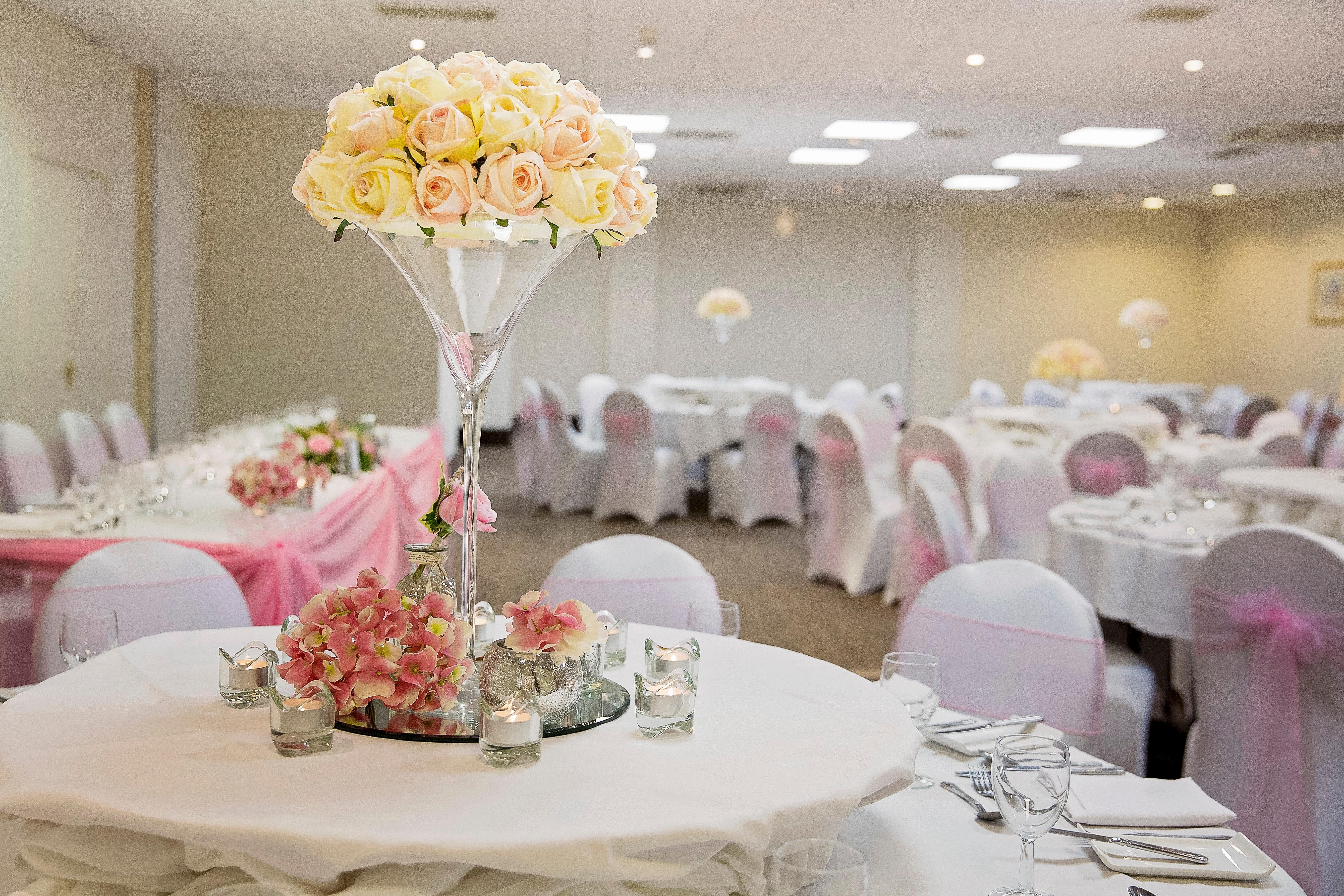 Holiday Inn Peterborough West By Ihg Buitenkant foto
